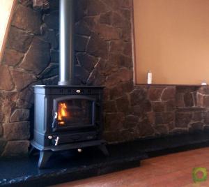 Henley Tullamore 14kw Free Standing Stove Image